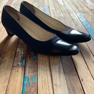 Salvatore Ferragamo Patent Leather Toe Sz 8
